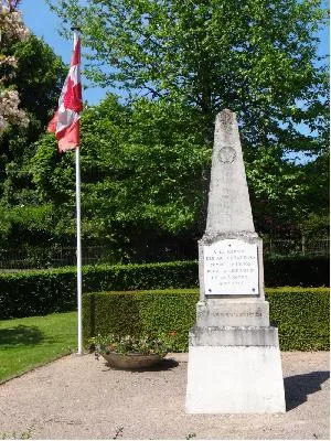 Monument aux morts canadien de La Londe