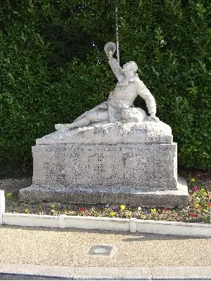 Monument aux morts de Franqueville-Saint-Pierre