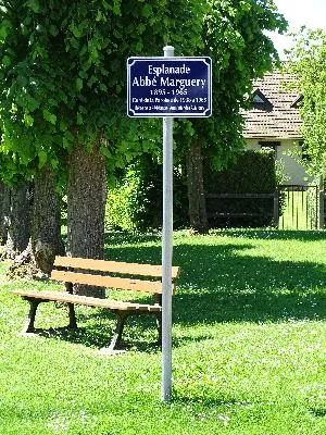 Plaque de rue Abbé Marguery à Saint-Jacques-sur-Darnétal