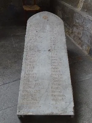 Plaque aux morts de l'église Saint-Martin d'Harfleur