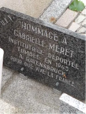 Plaques individuelles du Monument aux Morts de Sotteville-lès-Rouen