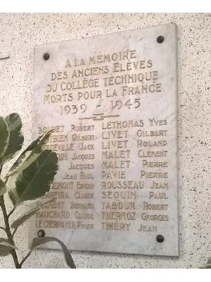 Plaque aux Morts du Lycée Marcel-Sembat à Sotteville-lès-Rouen