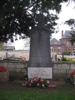 Monument aux morts de Berville-sur-Seine