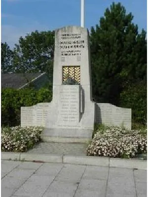 Monument aux morts de Rouxmesnil-Bouteilles