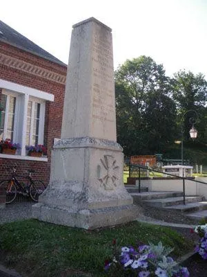 Monument aux morts de Saint-Denis-d'Aclon