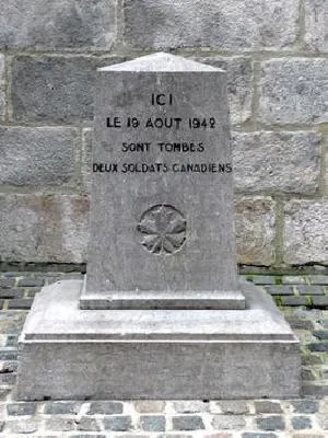 Stèle Soldats canadiens de Dieppe