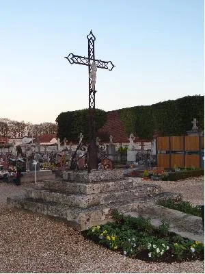 Calvaire du cimetière de Saint-Aubin-lès-Elbeuf
