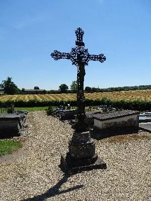 Calvaire du cimetière de Brémontier-Merval