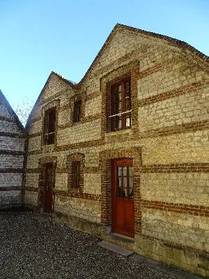 Maison du chapelain de Barre-Y-Va à Villequier
