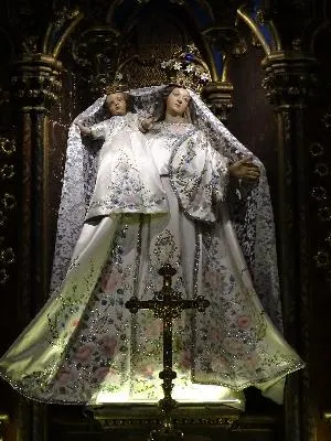 statue (grandeur nature) : Vierge à l'Enfant dite Vierge de Bonsecours