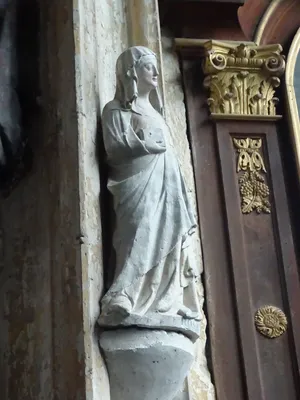 statue : Sainte Rose