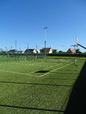 Terrain mixte Tennis / Basket de La Neuville-Chant-d'Oisel
