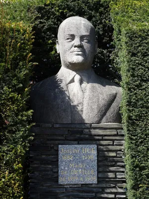 Statue Joseph Hue à Déville-lès-Rouen