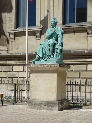 Statue de Casimir Delavigne au Havre