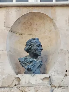 Buste de Jacques-Guillaume Thouret à Rouen