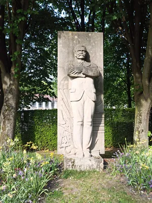 Monument Césaire Levillain à Grand-Quevilly