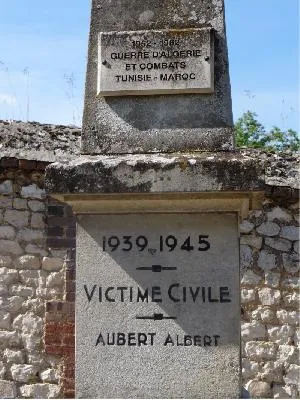 Monument aux morts d'Hautot-sur-Seine
