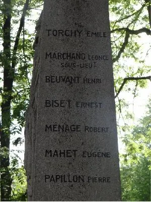 Monument aux morts de Longuerue
