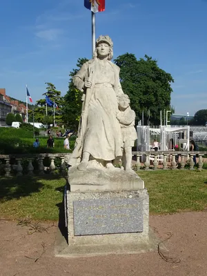 Monument aux morts de Caudebec-en-Caux