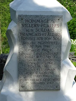 Stèle commémorative de Villers-Écalles