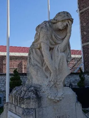 Monument aux morts de Saint-Aubin-lès-Elbeuf