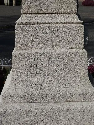 Monument aux morts de Rocquemont
