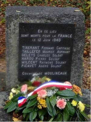 Stèle Commémorative 1939-1945 de Moulineaux