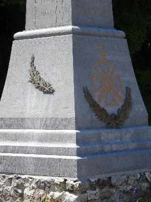 Monument aux morts de Bézancourt
