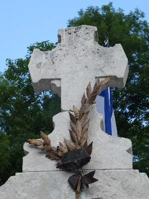 Monument aux morts de La Bouille