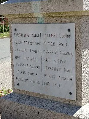 Monument aux morts de Servaville-Salmonville