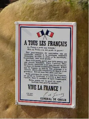 Plaque commémorative Appel du 18 Juin à Mont-Saint-Aignan