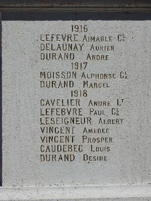 Monument aux Morts de Sainte-Marie-des-Champs