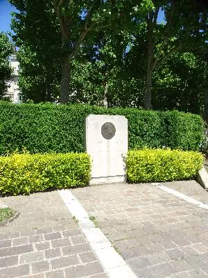 Monument Charles de Gaulle à Rouen