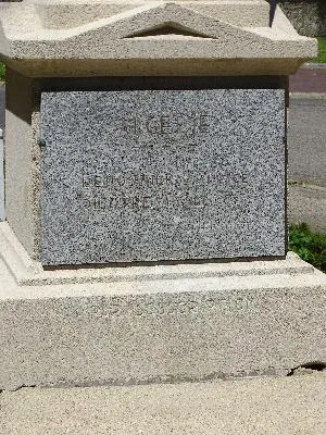 Monument aux Morts d'Ymare