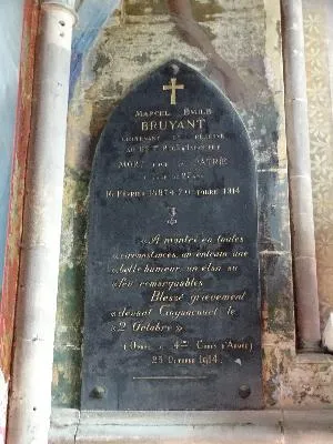 Monument aux Mort de l'Église de l'Immaculee-Conception d'Elbeuf-sur-Seine