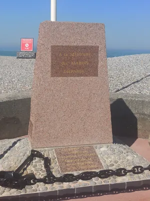 Monument aux Marins disparus à Dieppe