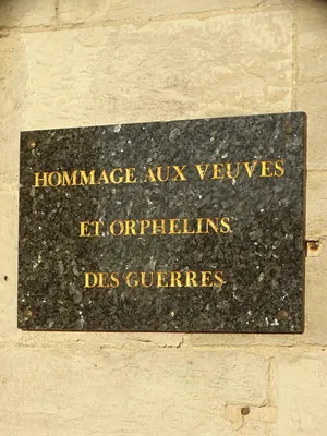 Plaques aux Morts de l'Église Notre-Dame-de-l'Assomption à Anneville-Ambourville
