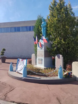 Monument aux Morts de Foucarmont