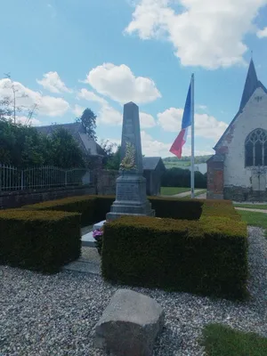 Monument aux Morts de Fallencourt