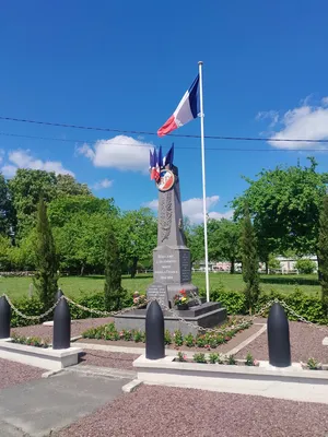 Monument aux Morts de Réalcamp