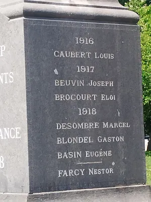 Monument aux Morts de Réalcamp