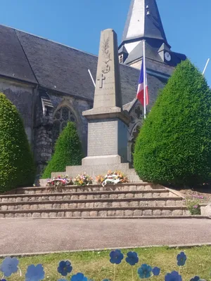 Monument aux Morts de Doudeville