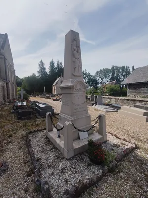 Monument aux Morts de Rocquefort