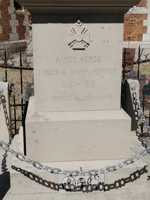 Monument aux Morts de Motteville
