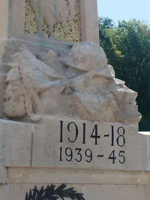Monument aux Morts de Déville-lès-Rouen