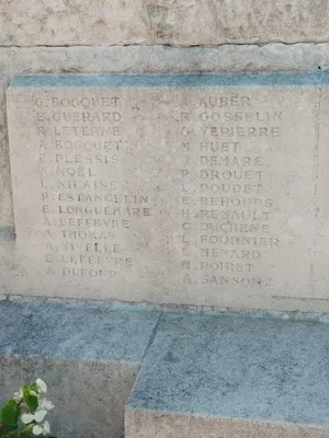 Monument aux Morts du Houlme