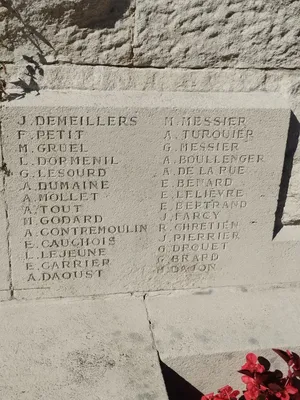 Monument aux Morts du Houlme