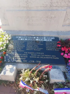 Monument aux Morts du Houlme
