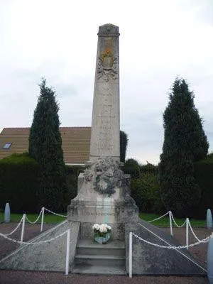 Monument aux morts de Saint-Pierre-de-Varengeville