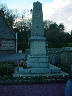 Monument aux morts du Bourg-Dun